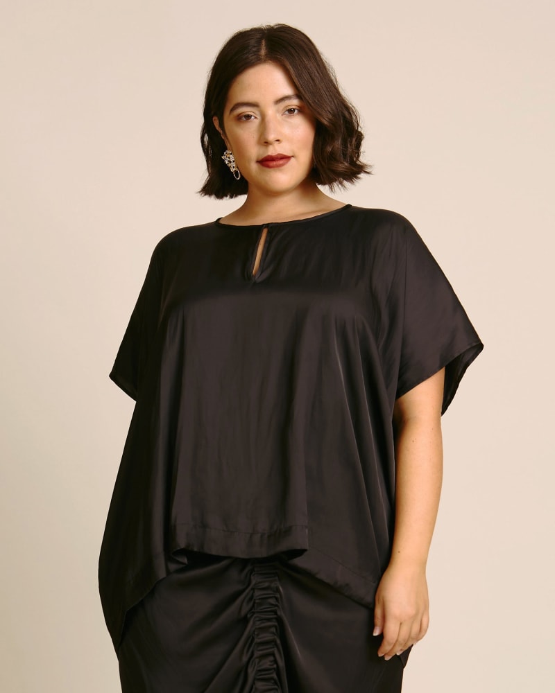 Front of a model wearing a size XXL Rae Poncho Top in Black by Zero + Maria Cornejo. | dia_product_style_image_id:225922